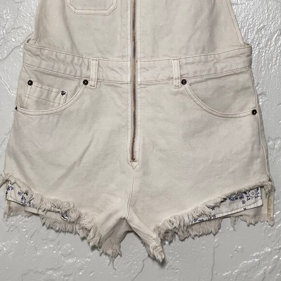 Free People Off White Sunkissed Shortalls SZ 4 - Picture 3 of 7